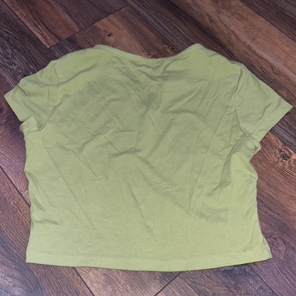 Green short sleeve T-shirt - Picture 2 of 2